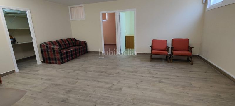 Foto 3a1ed350-dd32-4f79-a596-6c8a3c98888e. Casa adosada en San Pedro de Alcántara Pueblo Marbella