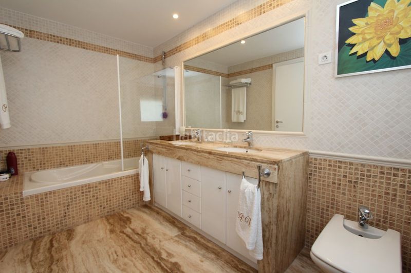 Foto 96e2c595-98e1-42f6-ac06-dbceb2a3ad7d. Casa adosada en San Pedro de Alcántara Pueblo Marbella
