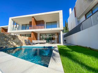 Casa adossada a La Carolina - Guadalpín