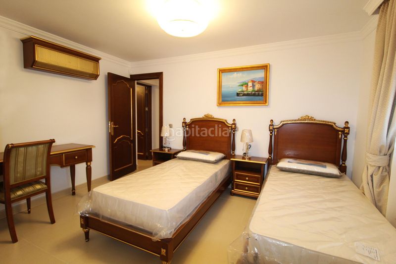 Foto 63df09d9-f0a5-443c-b1c3-6015c0de8f20. Casa adossada amb aparcament a Guadalmina Baja Marbella