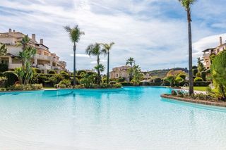 Etagenwohnung in Benahavís pueblo