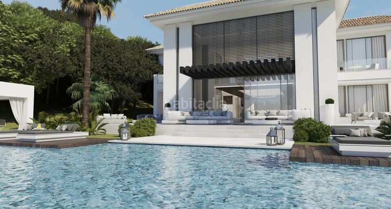 Foto 5f147c5a-506e-4d1e-b349-70295cce192e. Casa adossada amb aparcament a La Zagaleta Benahavís