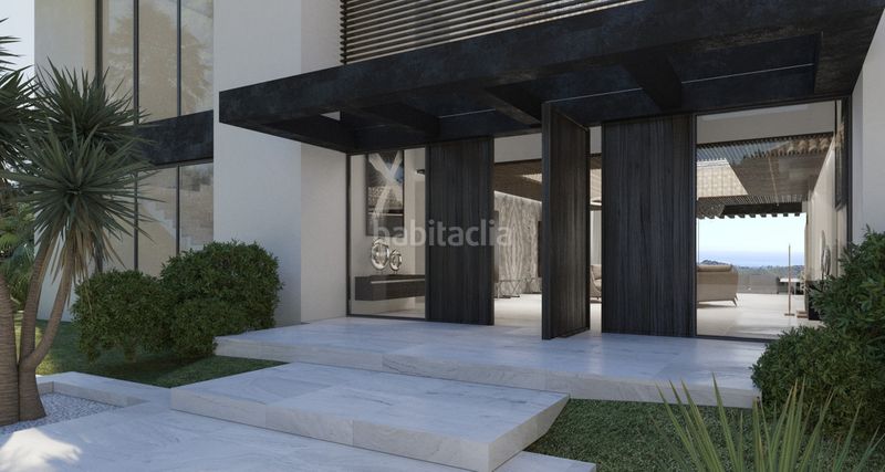 Foto 6ba924c7-d23f-425e-9b2f-a01436f9eb2a. Casa adossada amb aparcament a La Zagaleta Benahavís