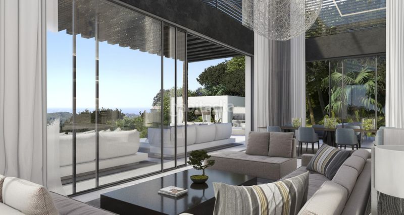 Foto 80d6d4fc-5d32-407b-8f46-7236e853cd61. Casa adossada amb aparcament a La Zagaleta Benahavís