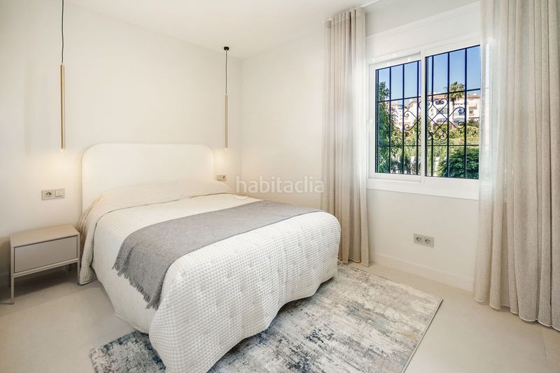 Foto 0a602a33-550c-4990-b15c-7870fccba159. Pis amb aparcament a Las Brisas Marbella