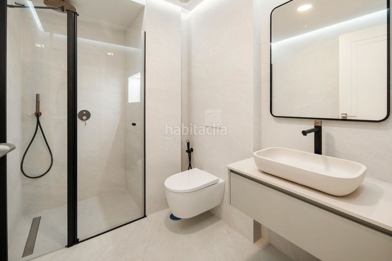 Foto 3d41c2dc-b927-4e8b-b3a0-502b52f26ae5. Pis amb aparcament a Las Brisas Marbella