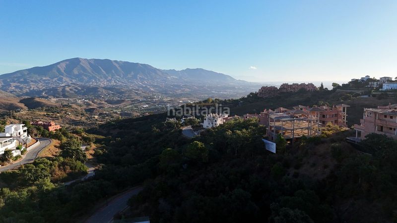 Foto b1ec30cc-c6d6-4333-9687-a813cfd7c4e2. Casa adosada en La Mairena Ojén