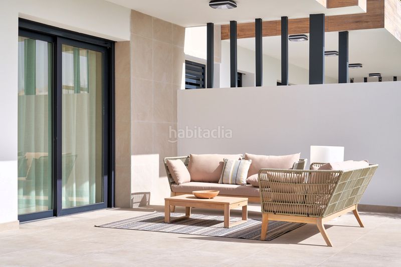 Foto 95b2f309-f2c9-4bf6-bfd4-80912bf33e4b. Pis amb aparcament a Benatalaya Estepona