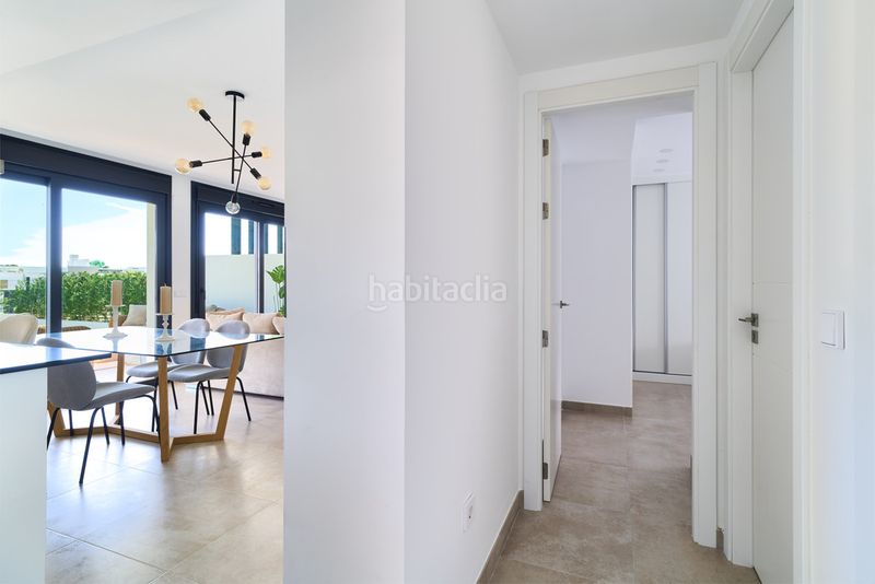 Foto a0897533-3f5a-4dbd-955b-d1a90bbfb2ca. Pis amb aparcament a Benatalaya Estepona