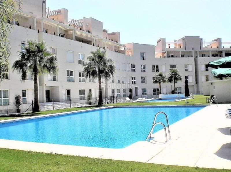 Foto effbacc3-9851-4630-8284-bcac9a7ca727. Pis amb aparcament a Las Brisas Marbella