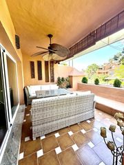 Flat in Guadalmina Baja