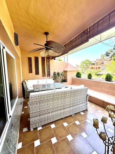 Foto efb7b4fb-7bfd-40b3-ac2a-08ab85196316. Piso en Guadalmina Baja Marbella