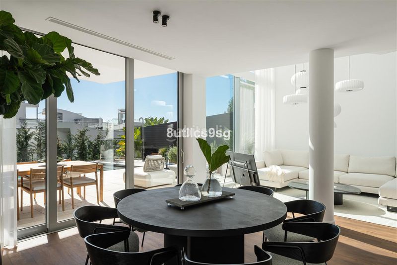 Foto 73b76431-cfc8-4b40-84f8-2430152a2e04. Casa adossada a Sierra Blanca Marbella