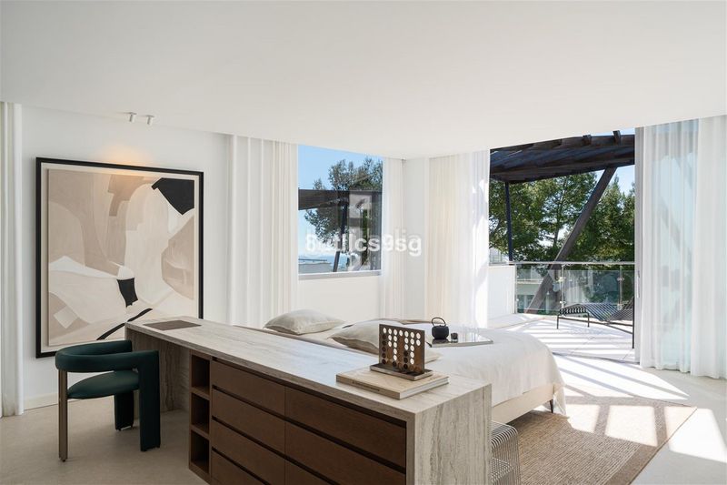 Foto b2d41e16-131d-4bf7-8a29-7b9ccaf2b939. Casa adossada a Sierra Blanca Marbella