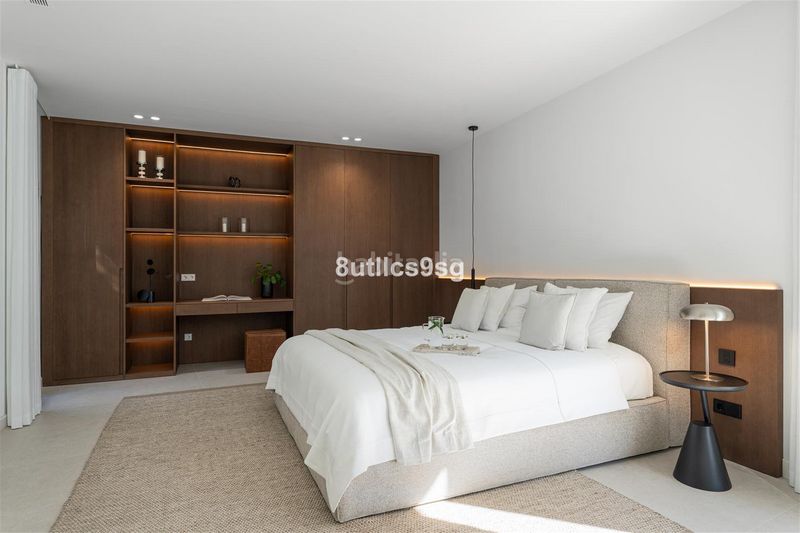 Foto f28bca54-a86f-450a-a6f6-7c645e87ade8. Casa adossada a Sierra Blanca Marbella