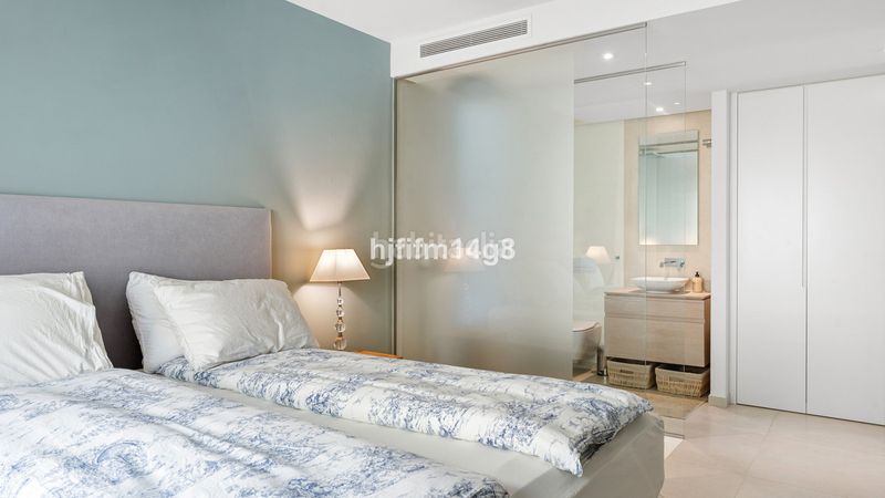 Foto 2b96caca-f2c9-40d8-ae4d-5365fab65a2c. Pis a Las Brisas Marbella