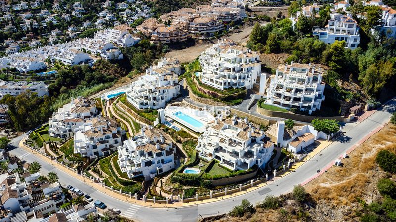 Foto a06b38f8-c0a8-4308-abcc-9dfceeddfd89. Pis a Las Brisas Marbella