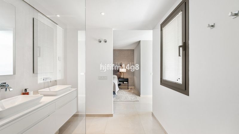 Foto c0ccd9af-dbb6-4668-8461-f000c970f3ad. Pis a Las Brisas Marbella