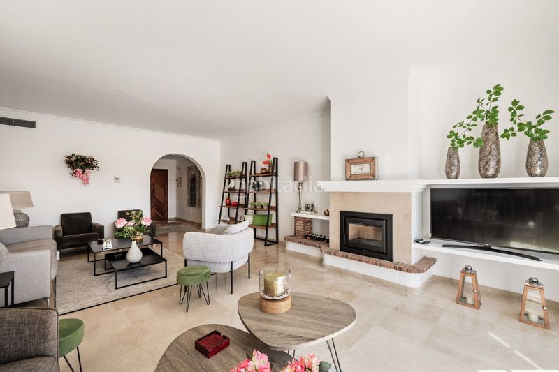 Foto da5461a4-c4ac-4753-8267-721f70f28b06. Ático en Centro Estepona