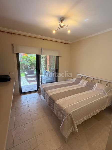 Foto 0914e737-1073-4a95-8d8d-aad4e4f22c48. Pis amb aparcament a Centro Estepona