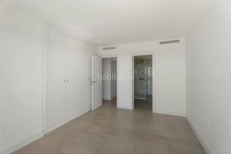 Foto bc6709b2-8055-4dfc-bb67-cfc2207d7449. Àtic a Centro Estepona