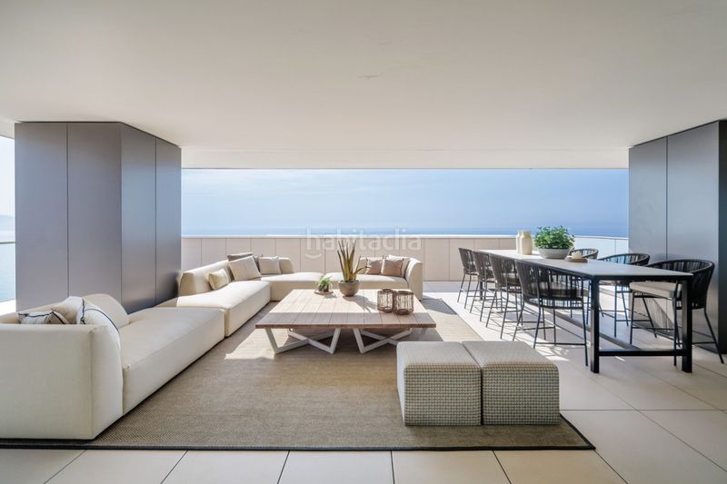Foto b13cd956-ea70-4081-9c60-c03a0762dfe9. Àtic amb aparcament a Martín Carpena - Torre del Río Málaga