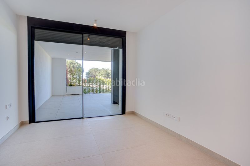 Foto 3256f3f0-249f-4bb3-b151-f2af2a8c6b6e. Piso en Cabopino - Artola Marbella