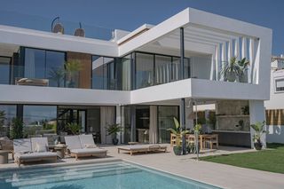 Reihenhaus in Marbesa