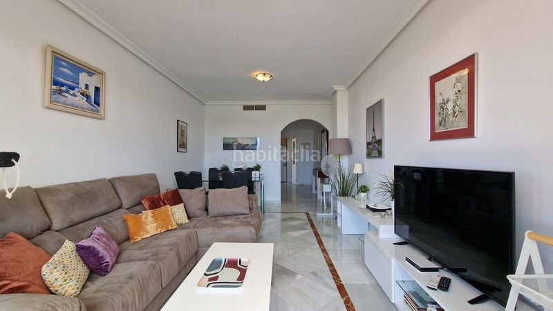 Foto 4b47b3d5-337c-4653-92f8-e8681db2b363. Àtic amb aparcament a Las Brisas Marbella