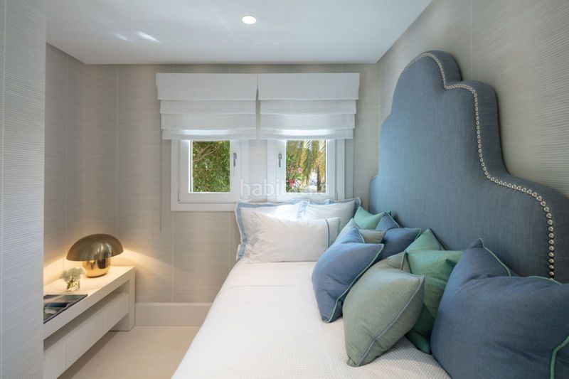 Foto 6268ce00-1d06-4d5b-970d-88dcf29a8bb9. Casa adossada amb aparcament a Las Brisas Marbella