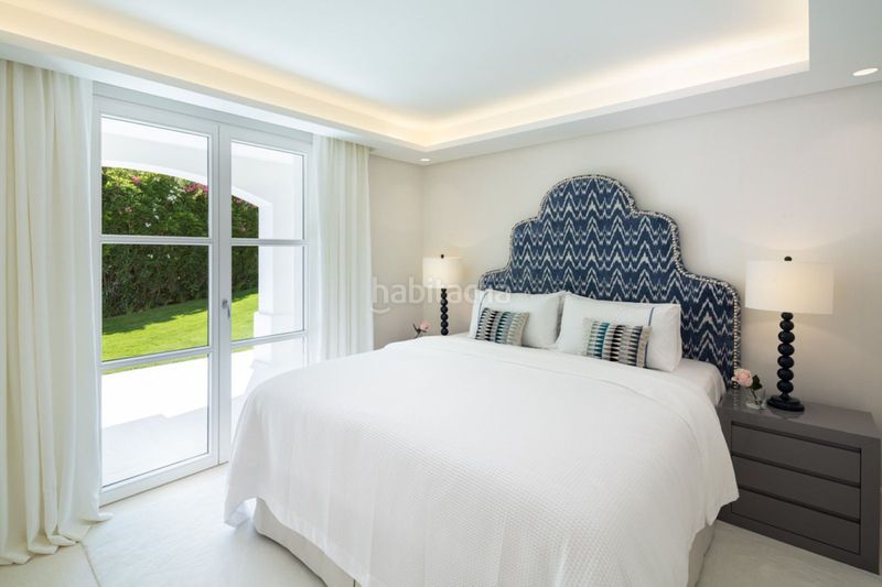 Foto 72fdf7b7-767a-4b24-8546-04df3dab1ba5. Casa adossada amb aparcament a Las Brisas Marbella