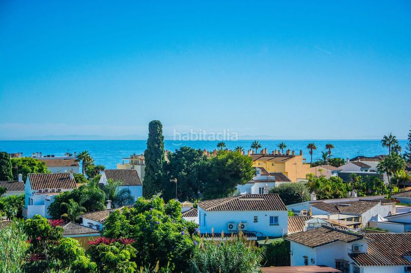 Foto e14ebb8a-17a5-49d7-a81d-3fa4704654e1. Àtic a Cancelada Estepona