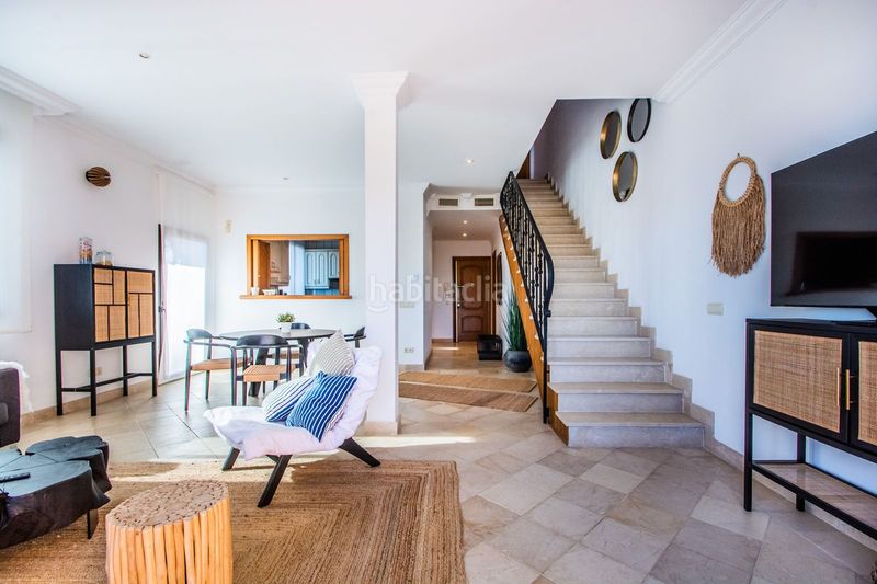 Foto 7cfb89d0-39b1-4d51-a861-5f72a6e26f79. Ático en Cancelada Estepona