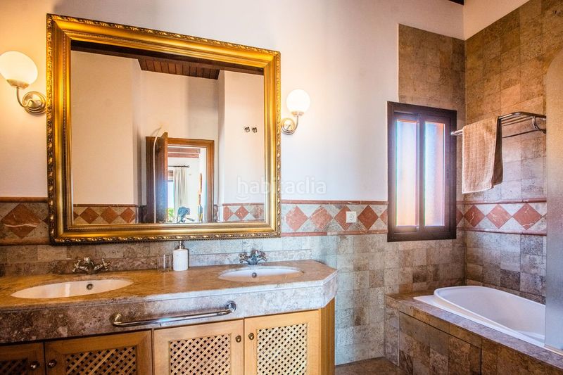 Foto 8beffb2b-76bb-4804-8082-abc5fc0819c1. Ático en Cancelada Estepona