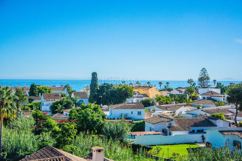 Foto caed1ec1-eede-4217-97a7-271fd8f2cf8c. Ático en Cancelada Estepona