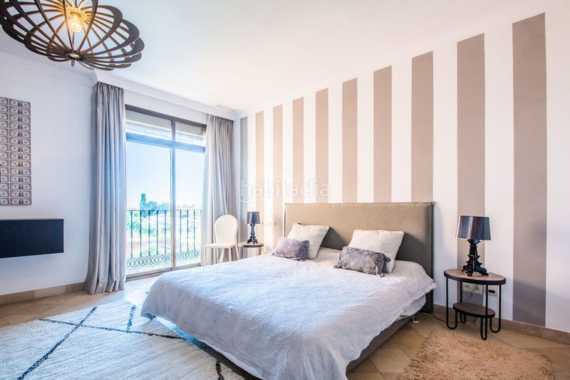 Foto e20bf075-9a0b-4f4f-87ca-5eaaa11fda00. Ático en Cancelada Estepona