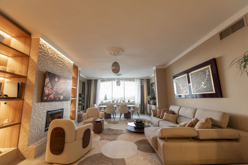 Foto 45f149e7-9d2f-4fb7-a2b3-edd41346f19f. Casa adosada en Las Brisas Marbella