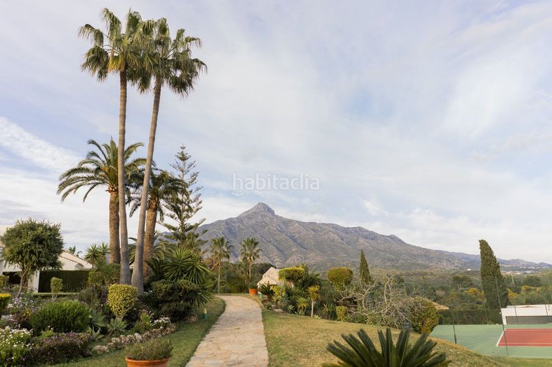 Foto 45f4ad7c-8175-43d3-a622-6d3466ce21ea. Casa adosada en Las Brisas Marbella