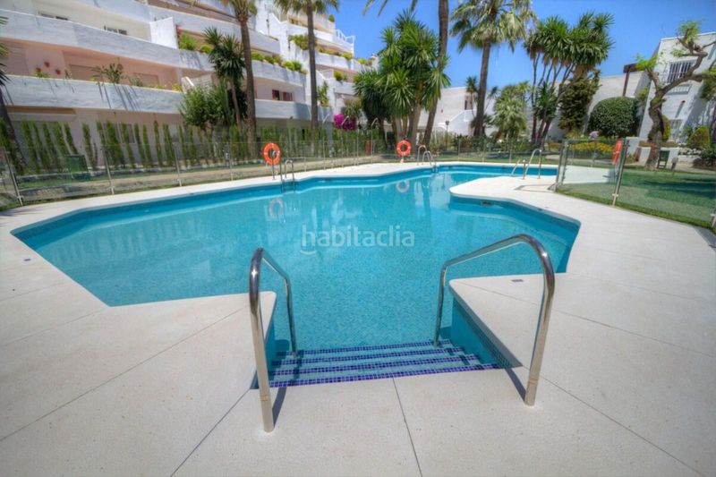 Foto 2cdedef0-187e-4b21-b40b-a88ddee5207d. Pis amb aparcament a Las Brisas Marbella