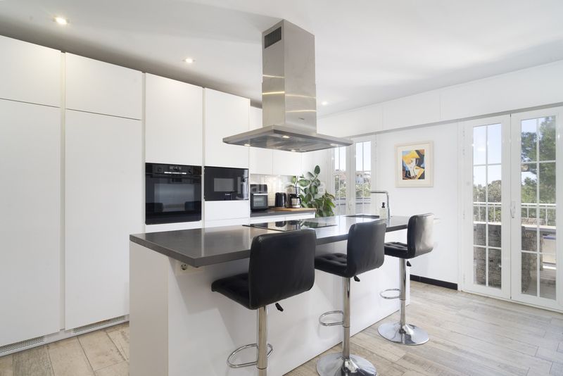 Foto 581b7636-9815-41fa-82ac-79735f720789. Casa adossada amb aparcament a Puerto Banús Marbella