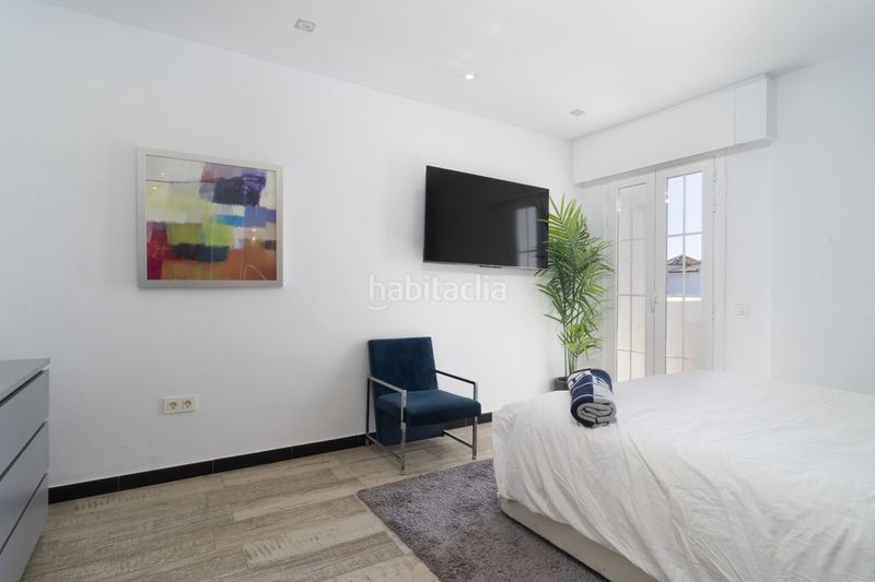 Foto d6ba9440-e0b7-400a-9054-d9f021b5b843. Casa adossada amb aparcament a Puerto Banús Marbella
