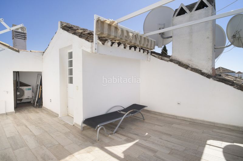 Foto f2fdd915-4695-46da-a946-f9bd126fe11b. Casa adossada amb aparcament a Puerto Banús Marbella