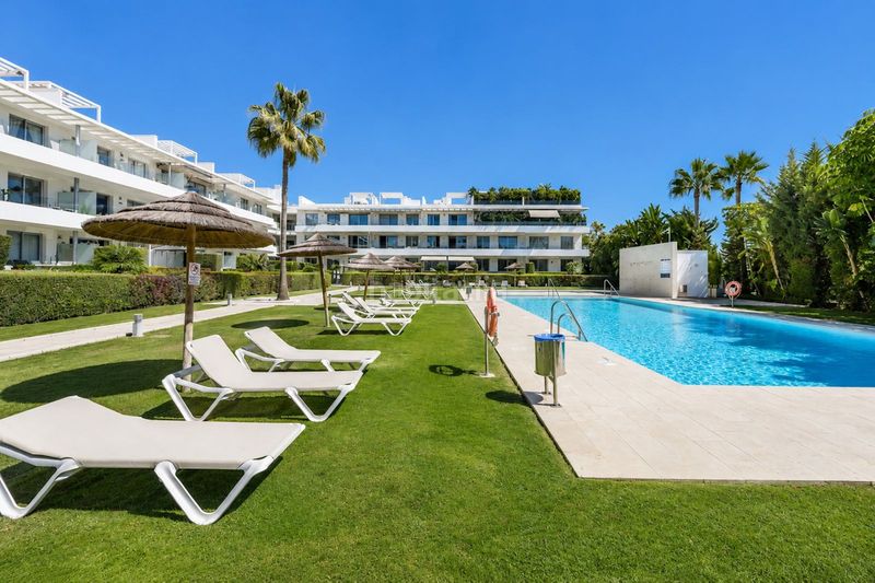 Foto 75a50b81-a360-4c15-822d-82d4601c5750. Pis a Bel - Air Estepona