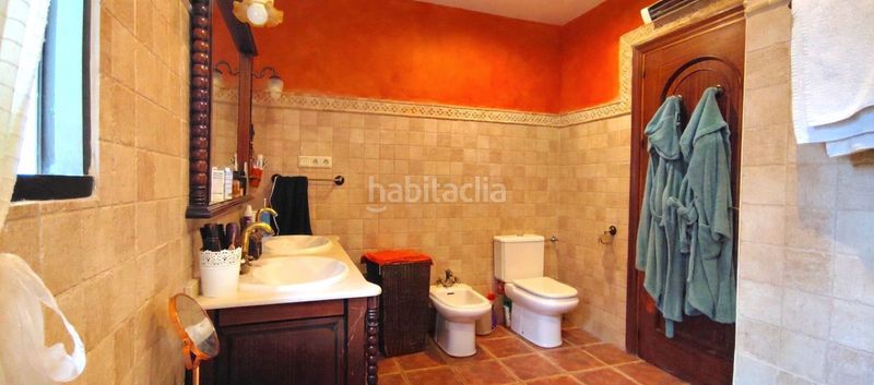 Foto 1a598b63-5f03-4d77-a180-4b8f2f6ca5ac. Casa adossada amb aparcament a Río Real Marbella