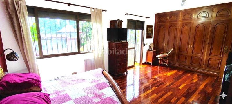 Foto 3a5154b0-1706-4165-af4c-3876f9e37c2e. Casa adossada amb aparcament a Río Real Marbella