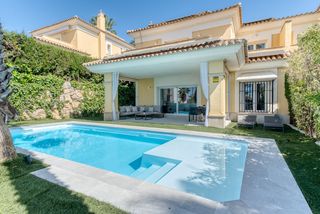Casa a schiera in Los Monteros
