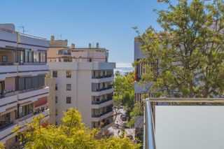 Etagenwohnung in Casco Antiguo