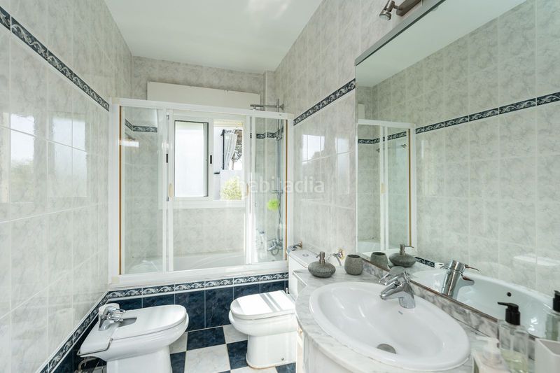 Foto df85e88d-796b-4613-a0a5-220f646530af. Casa adossada amb aparcament a Marbesa Marbella