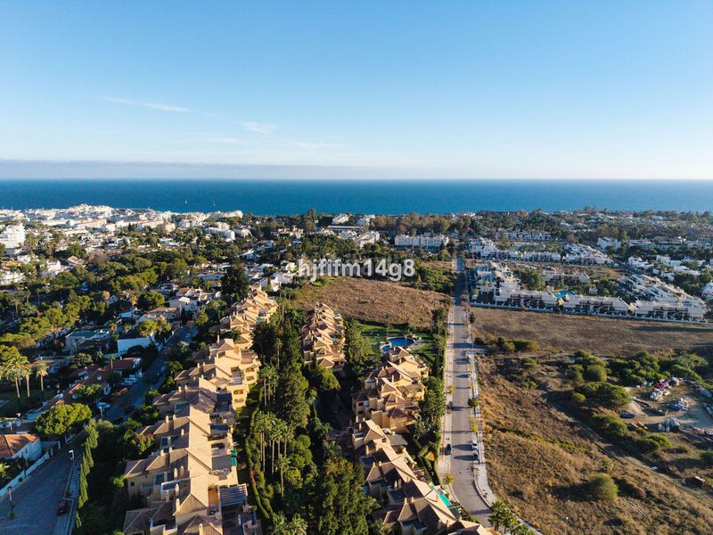 Foto 3b01fdf9-3d7d-44b9-b7e3-2a3fc8d1f64a. Àtic a Las Brisas Marbella