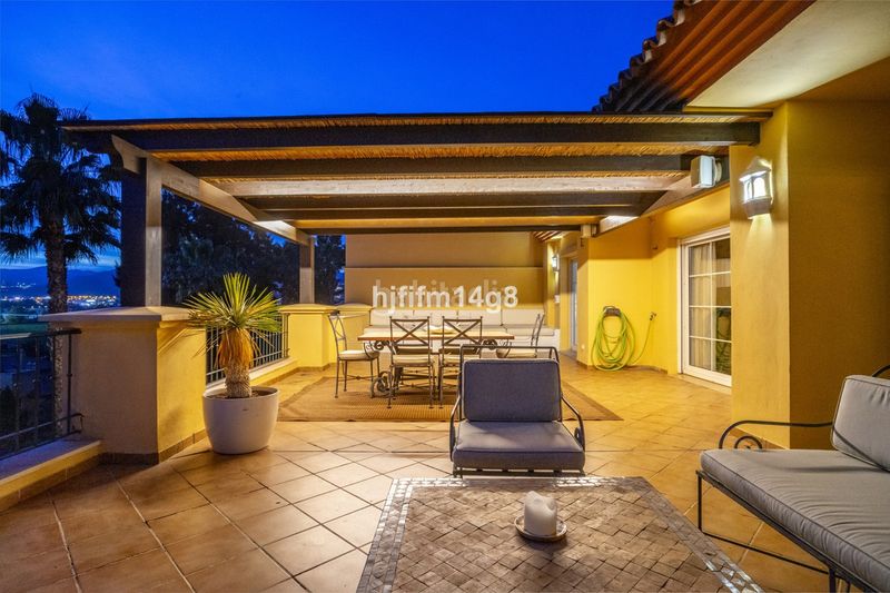 Foto db1e4a5d-9958-487d-b3c7-fa32268b25fe. Àtic a Las Brisas Marbella